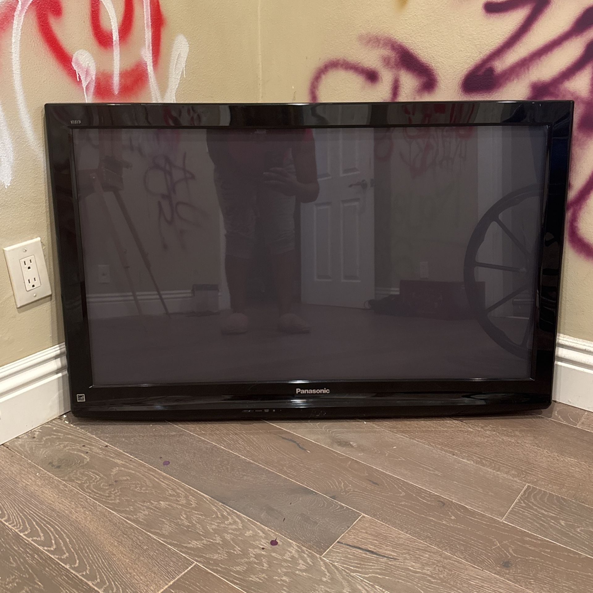 42inch Panasonic Plasma 600hz 1080p