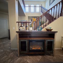 Fireplace Tv Stand In Excellent Condition 