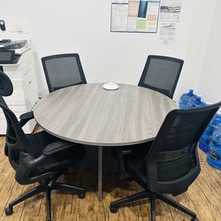 Small Round Conference Table - Like New!
