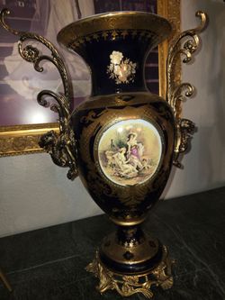 Hand-Painted Sèvres-style Covat Blue Porcelain Vase