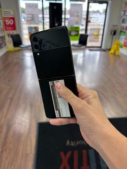 Samsung Z Flip 3 128GB Unlocked
