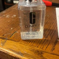 Clinique Dramatically Different Hydrating Jelly6.7 Oz