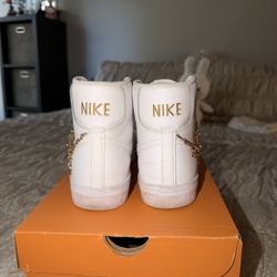 W Blazer Mid ‘77 Lx