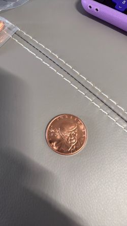 Donald Trump 1 ounce copper round