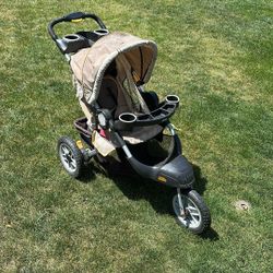 Stroller 