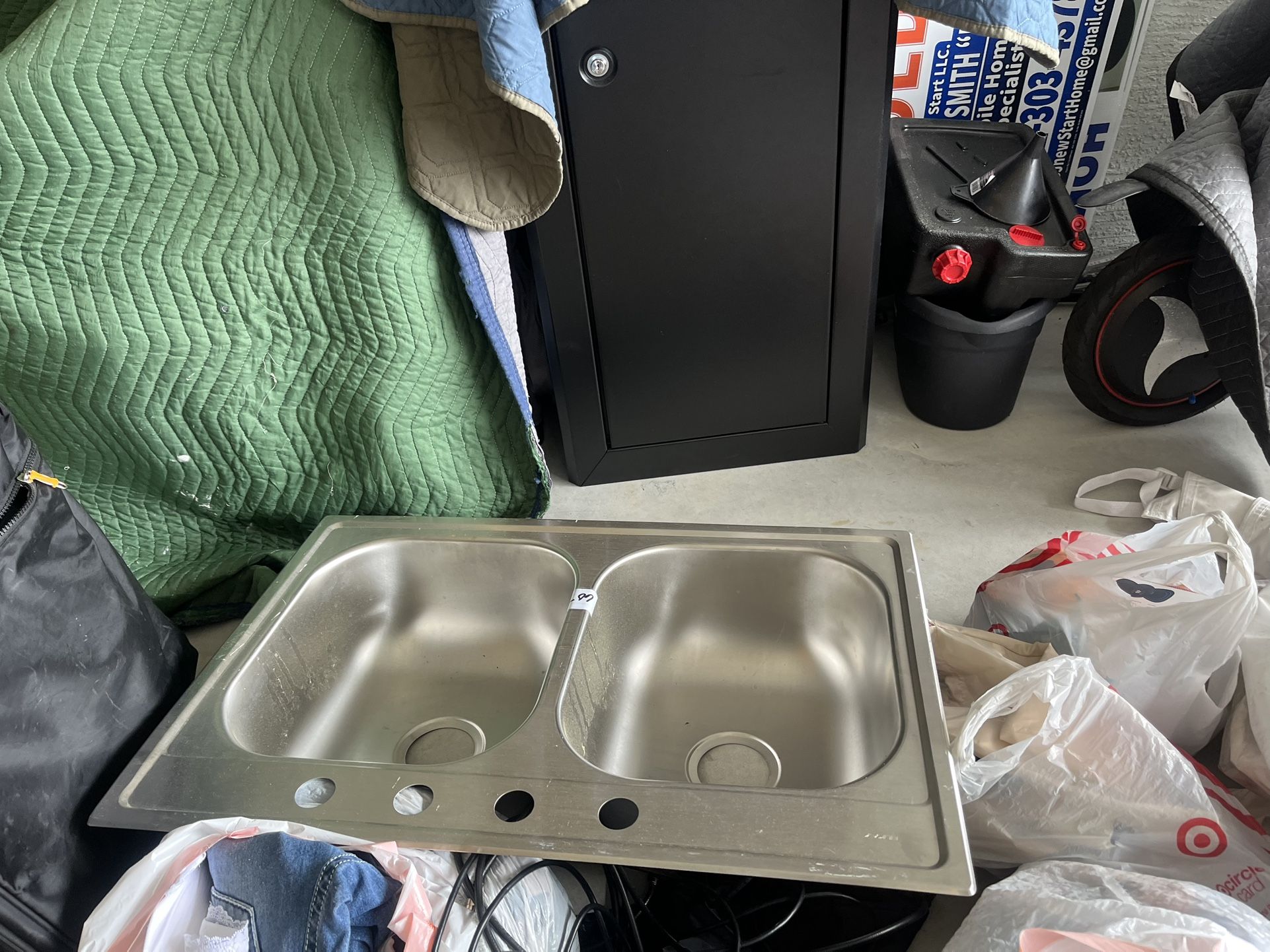 Double Sink