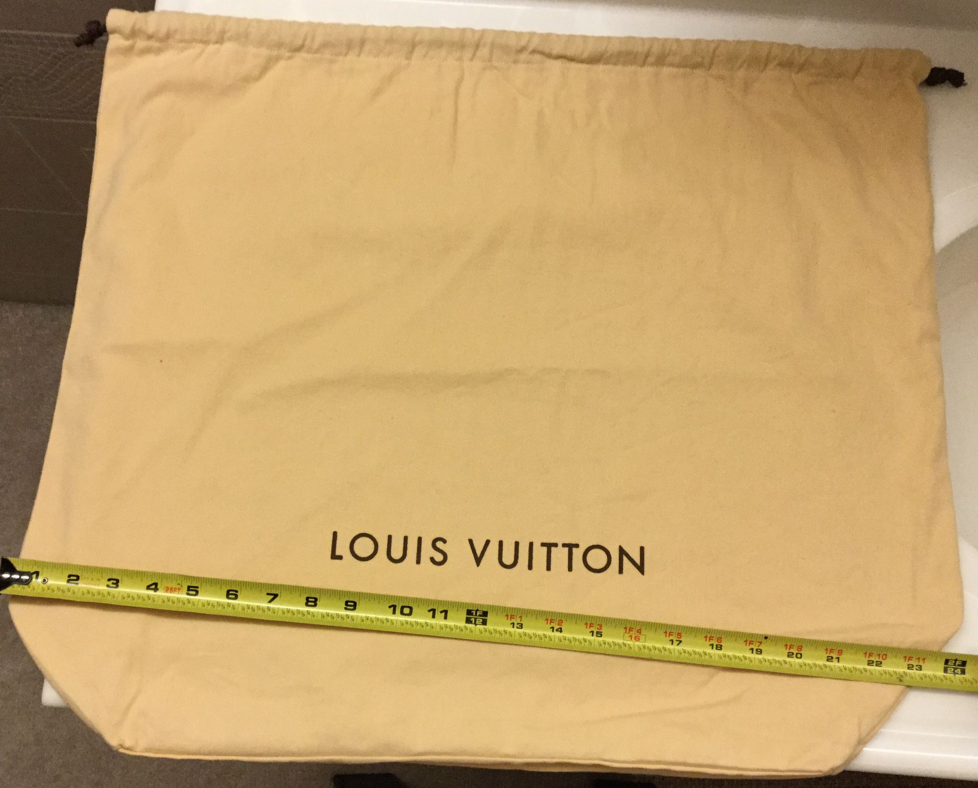 1 Louis Vuitton Dust Bag