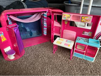 Barbie camping bus