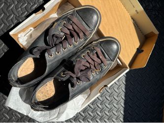 Free leather Chuck Taylor