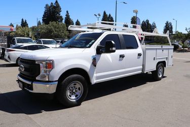 2022 Ford F-350 Chassis