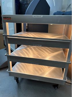 Merco / Welbilt 3 shelve. Commercial Heated Food Display Warmer – 120V