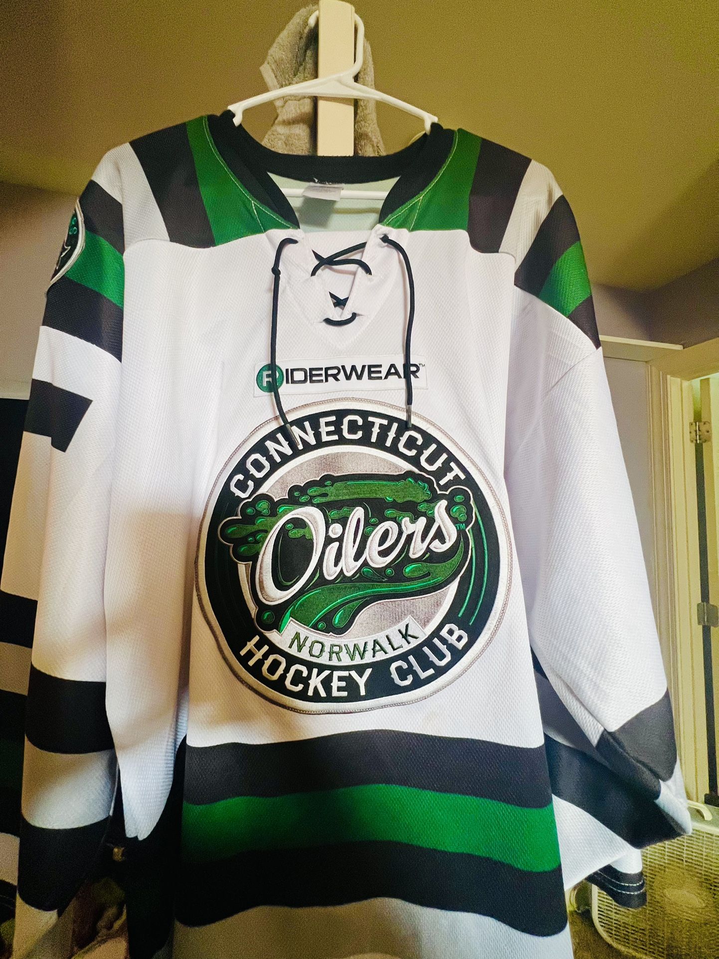 Connecticut Oilers Jersey!!