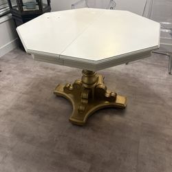 Free Table With Two Leaves 