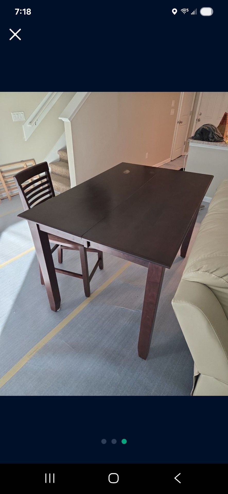 Dining Table - Must go
