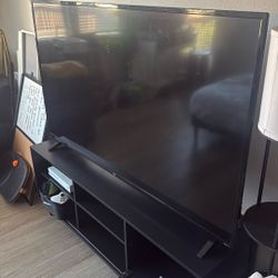 65” Sanyo Smart tv 