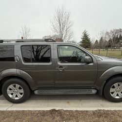 2005 Nissan Pathfinder