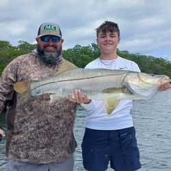 FL.LUNKERZ FISHING BOAT 