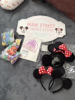 Disneyland party theme