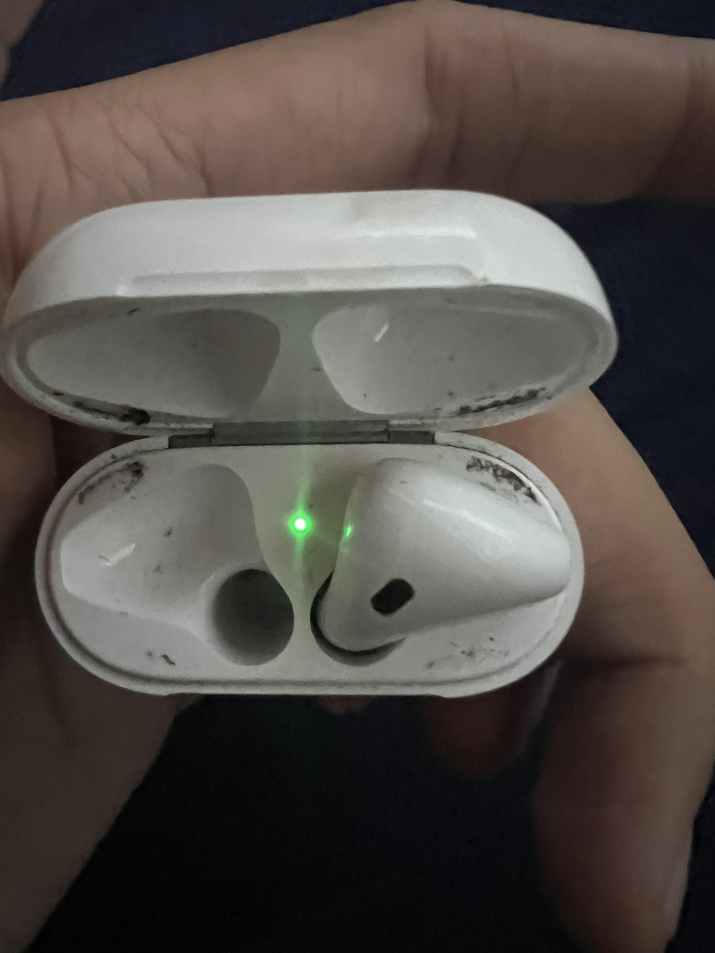 AirPods Case (1 Headphone)