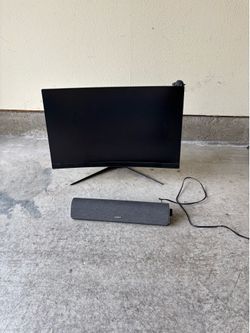 MSI 27” Curved computer Monitor w/ Soulion Soundbar