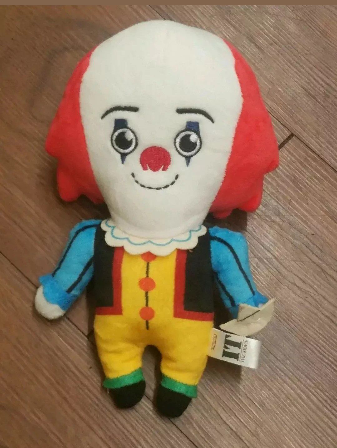 Plush - IT - Pennywise 1990 Standing Phunny Soft Doll kr15515.