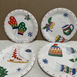 Christmas Holidays Salad Dessert Plates Set Of 4