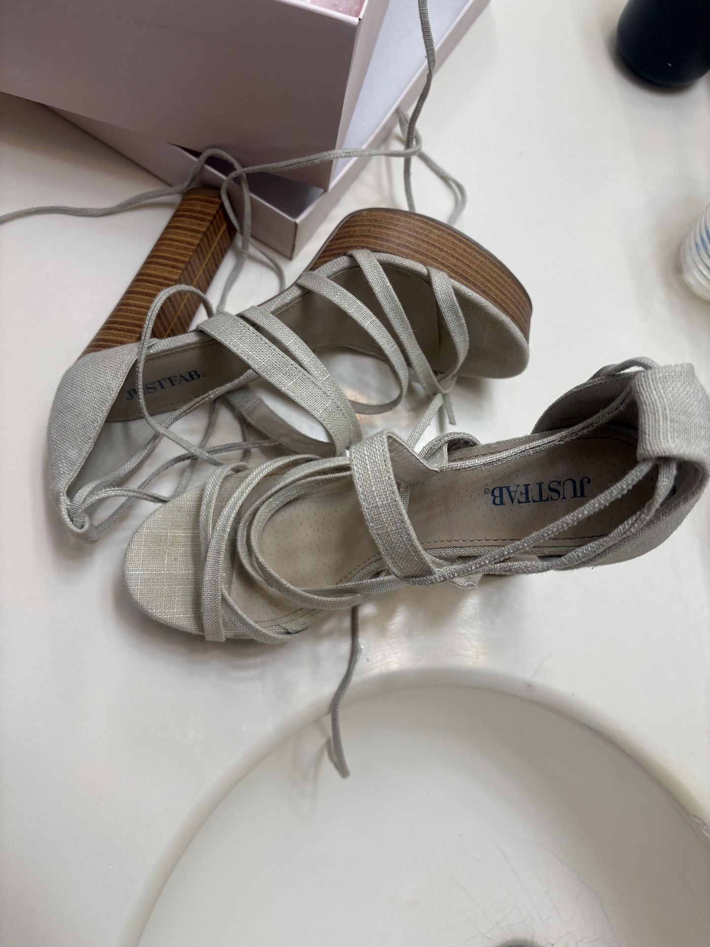Womens Heels And Boots (9 Pairs!)