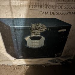 Safe. Steel Safe In Box Never Opened