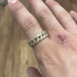 14kv5.5 g golden ring with lab diamonds