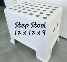 White Plastic Step Stool 12x12x9