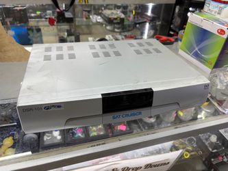 Sat Cruiser DSR-101 Digital Satellite Receiver