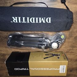 Dmiditir Lightweight Carbon Fiber Mini Tripod 360° Pan & Foldable for Video Camera Webcam