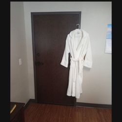 Women's Saks Fifth Avenue Robe