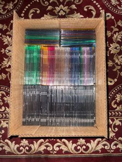 100+ used CD/DVD cases