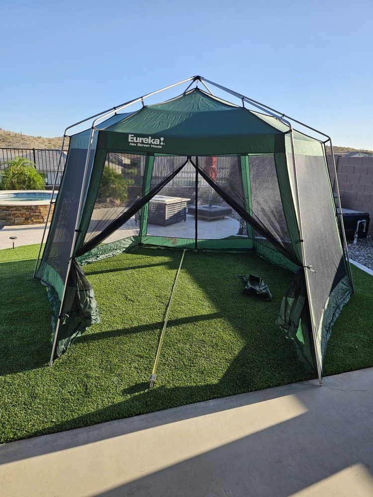 Eureka hexagon screen house hot sale