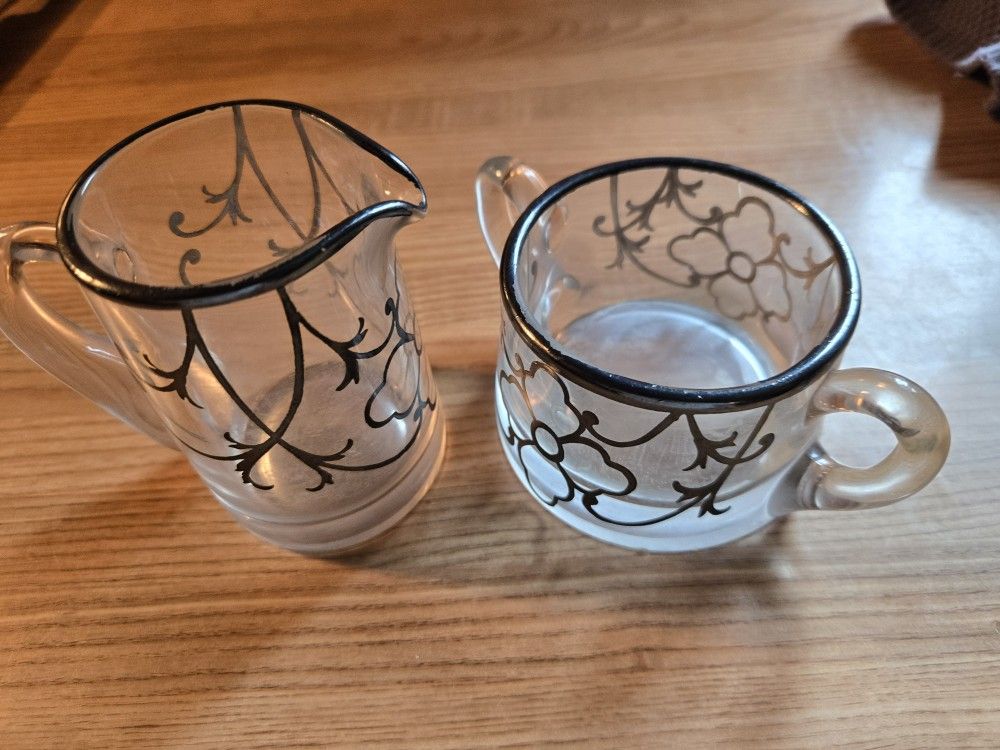 Hersey Creamer And Sugar Bowl