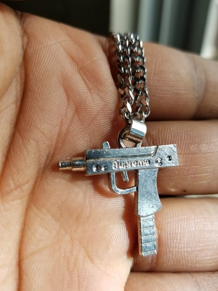 SUPREME "UZI" Pendant and Chain. SILVER