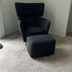 Wing Chair With Ottoman