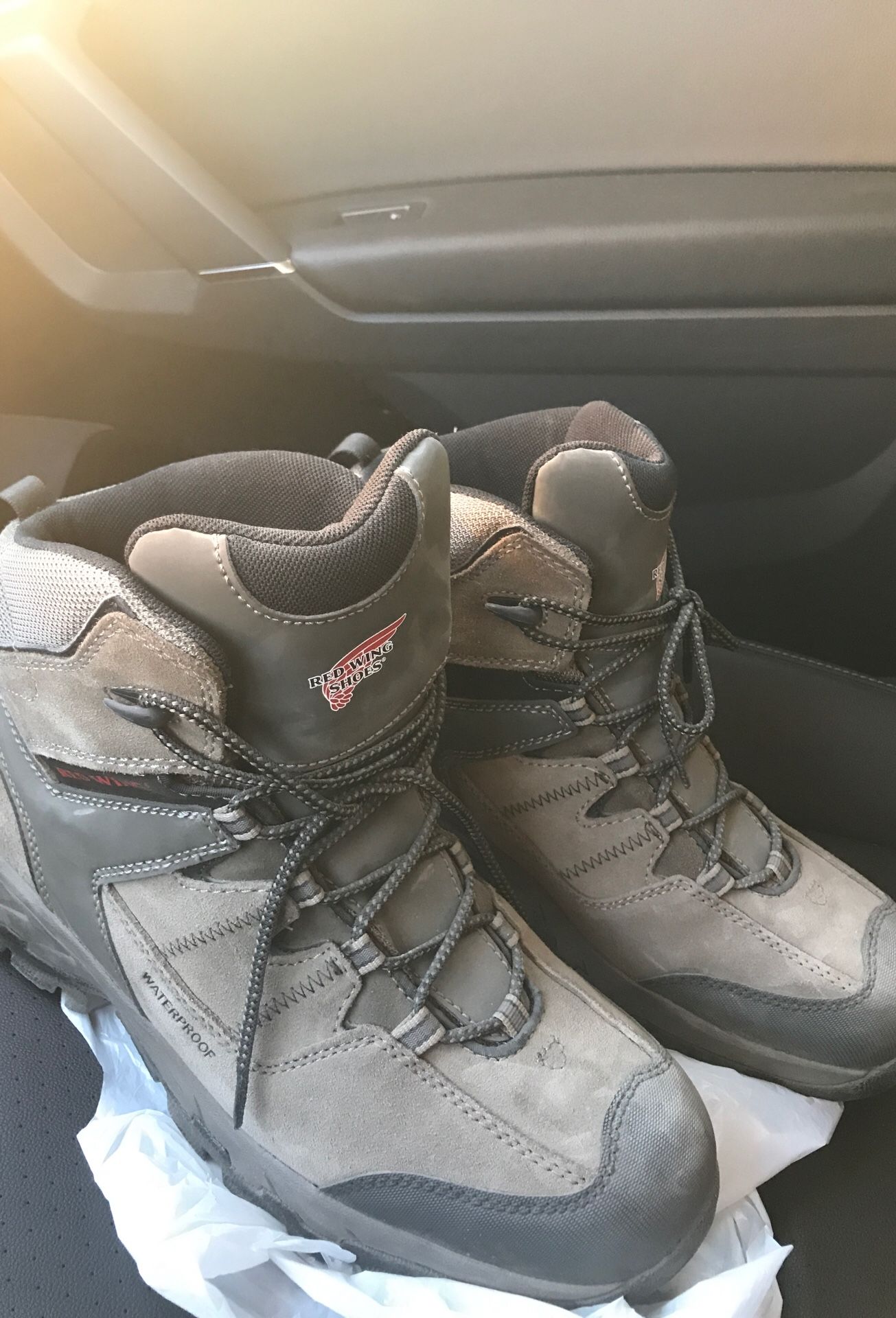 Red wings work boots