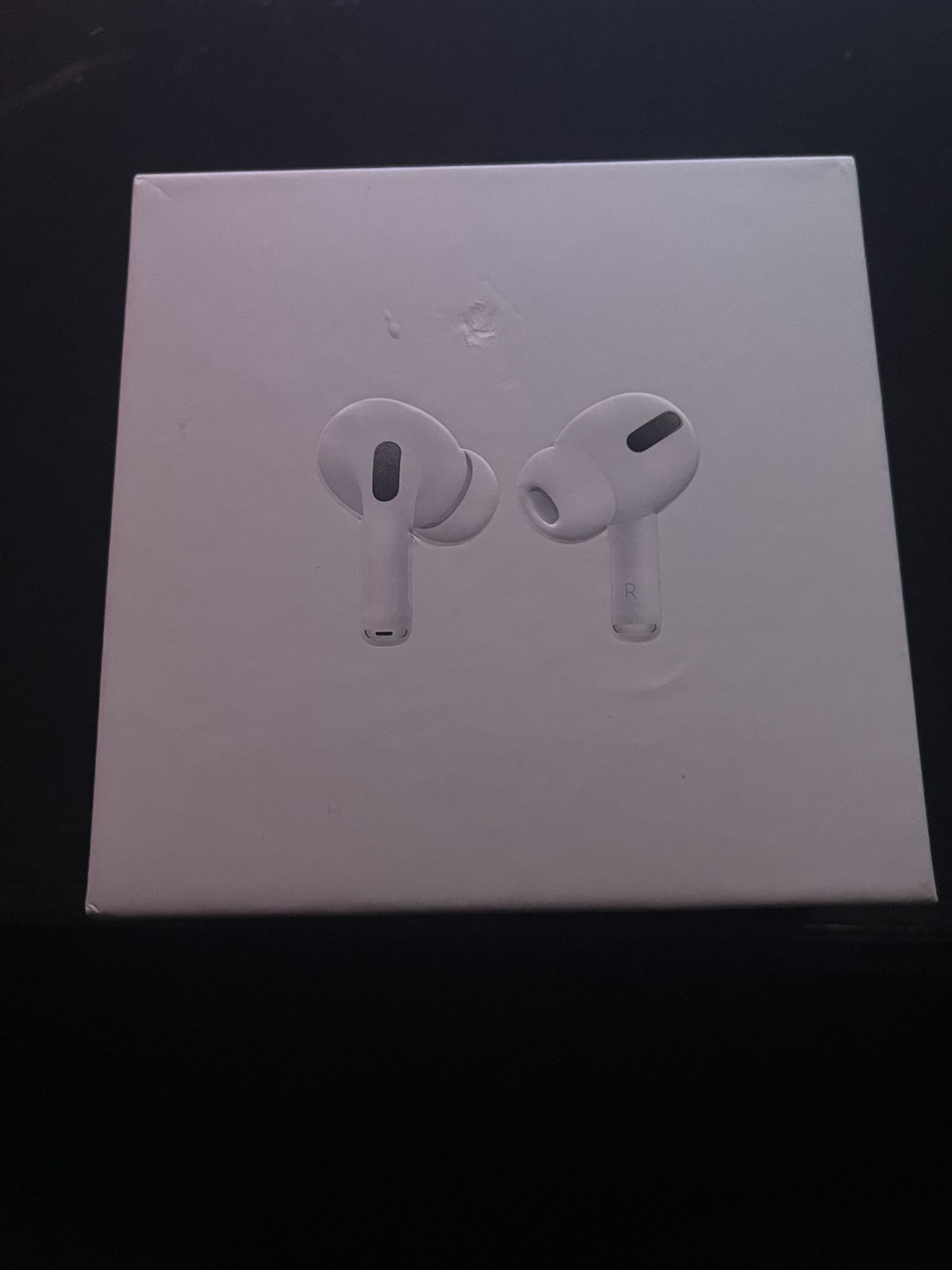 AirPod Pros, White