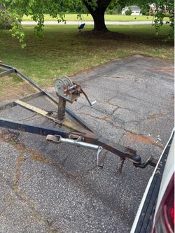 Boat trailer