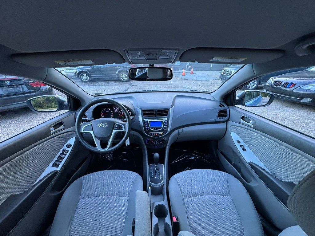 2012 Hyundai Accent