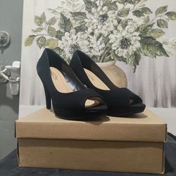 High Heels Size 8 1/2 