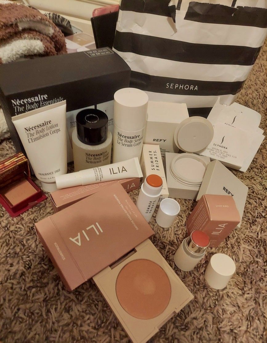 Makeup Straight From Sephora (Ilia, Refy, Summer Fri, Holla, Honest, Nars, Necessaire)