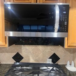 LG microwave
