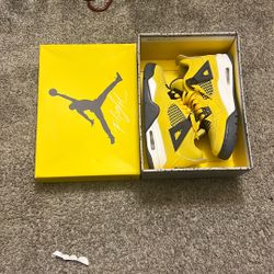 Air Jordan 4 Retro (GS)