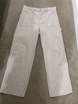 H&M Cream Wide-Leg Pinstripe jeans size 12  H&M pants in cream with thin navy pinstripes. Wide-leg silhouette for a relaxed look. Front patch pockets 