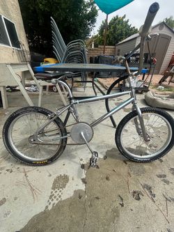 Hutch BMX bike