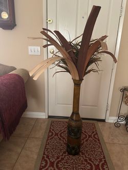 Decorative vase