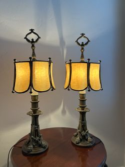 Vintage Unique Pair Of Stained Glass Two Or Nate French Style Small Table Decor Lamps Collectibles Retro Boudoir Mid Century